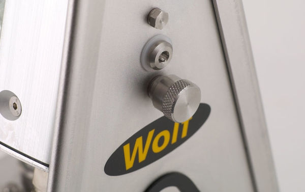 Wolf  WL-80 Worklite Fitted with 18 LEDs, Complete with 18 amp/hour Battery, and Charger 100-254V AC